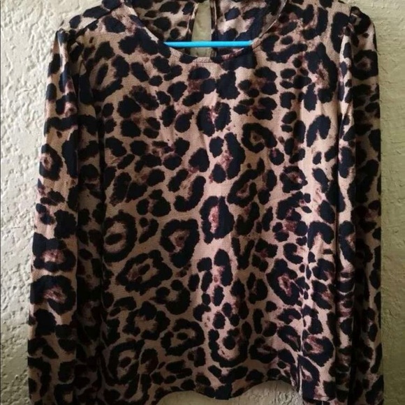 Adara Leopard Print Blouse - Picture 8 of 12
